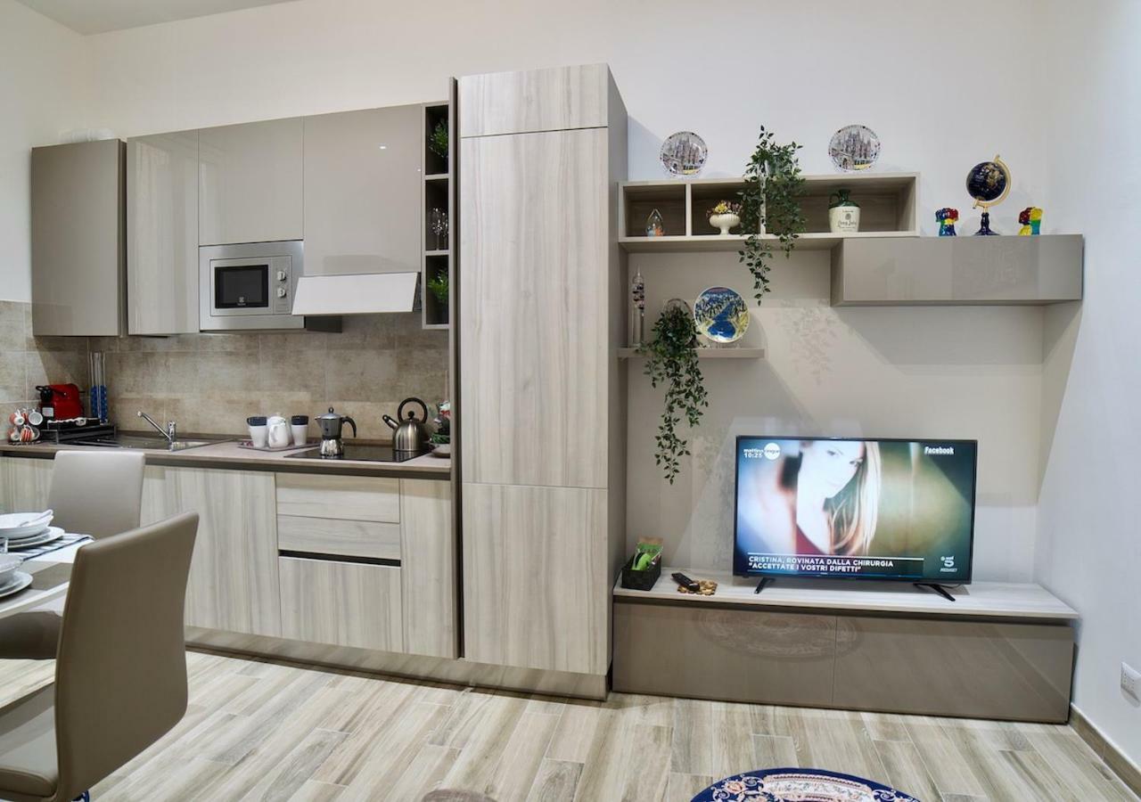 Central Lepetit Apartment De Luxe มิลาน ภายนอก รูปภาพ