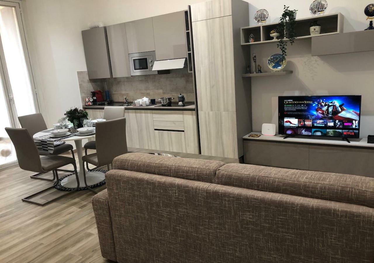 Central Lepetit Apartment De Luxe มิลาน ภายนอก รูปภาพ